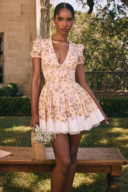 Zaylee | Vestido Mini com Estampa Floral