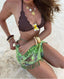 Alisson | Geblümtes Bikini-Set mit Perlen und Neckholder sowie Rock