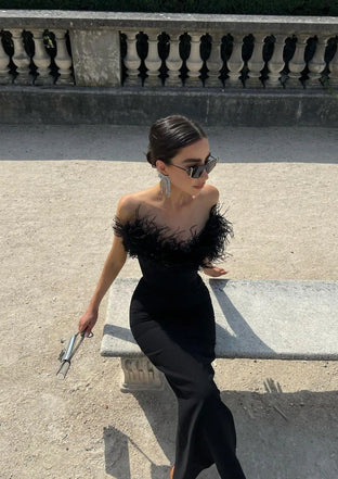 Anastasia | Lujoso Vestido con Plumas
