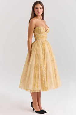 Millie | Vestido Dorado con Corsé