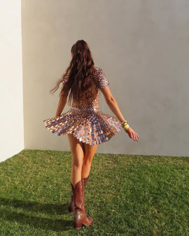 Monica | Vestido Curto com Gola Alta